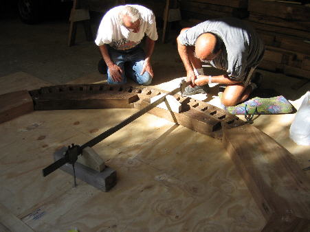 Marking out the circle for the teeth mortises